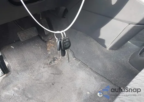 2007 Toyota Matrix from USA, damaged, VIN 2T1KR32E47C665072